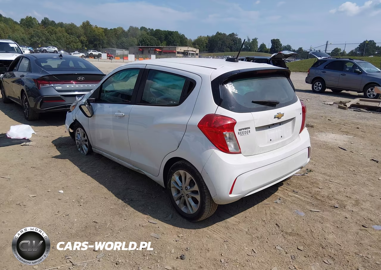 2021 Chevrolet Spark 1Lt VIN:KL8CD6SA0MC733673 - 3