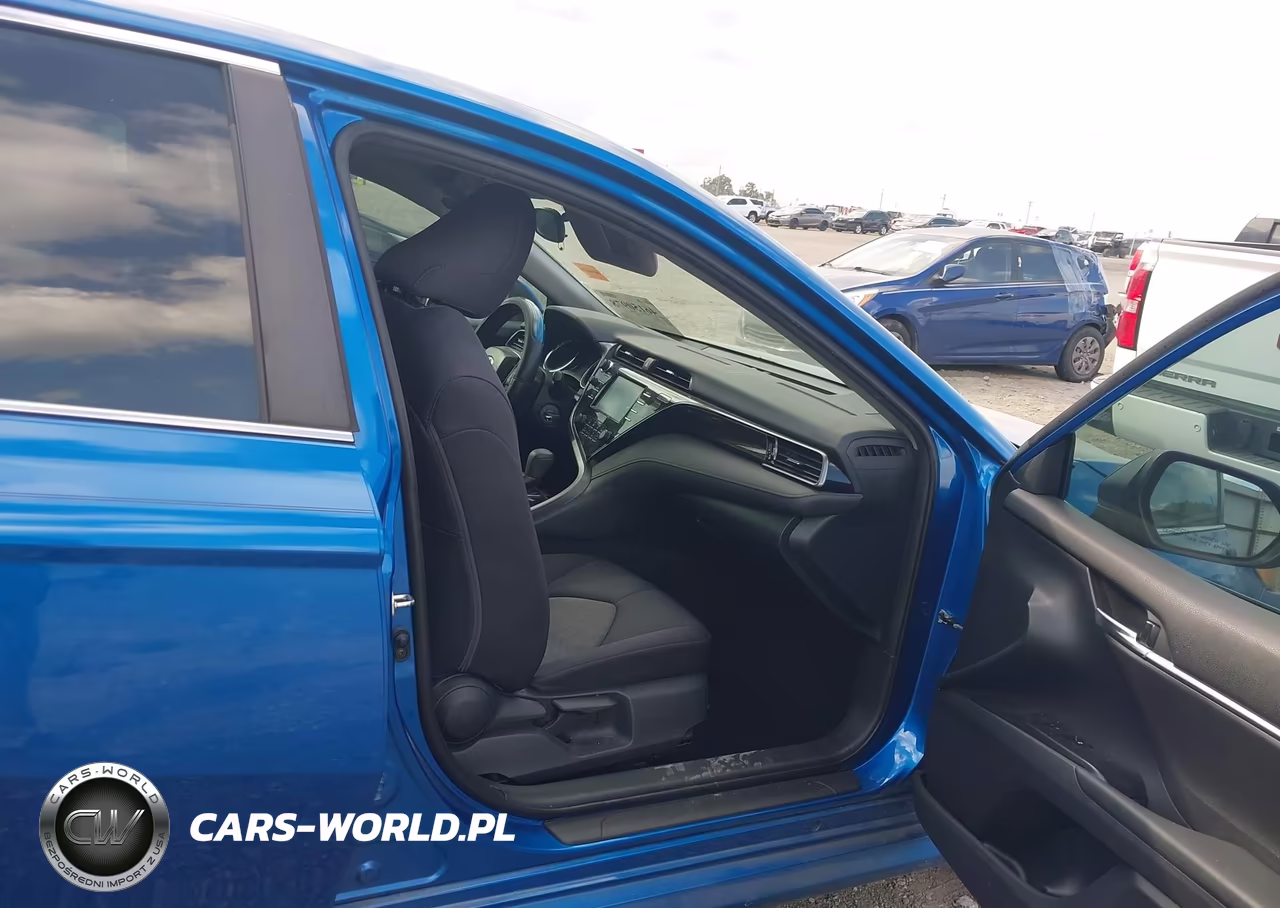 2019 Toyota Camry Le VIN:4T1B11HK0KU160842 - 5