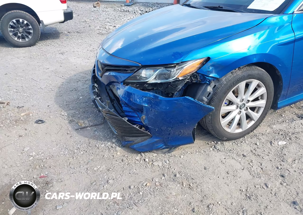 2019 Toyota Camry Le VIN:4T1B11HK0KU160842 - 6