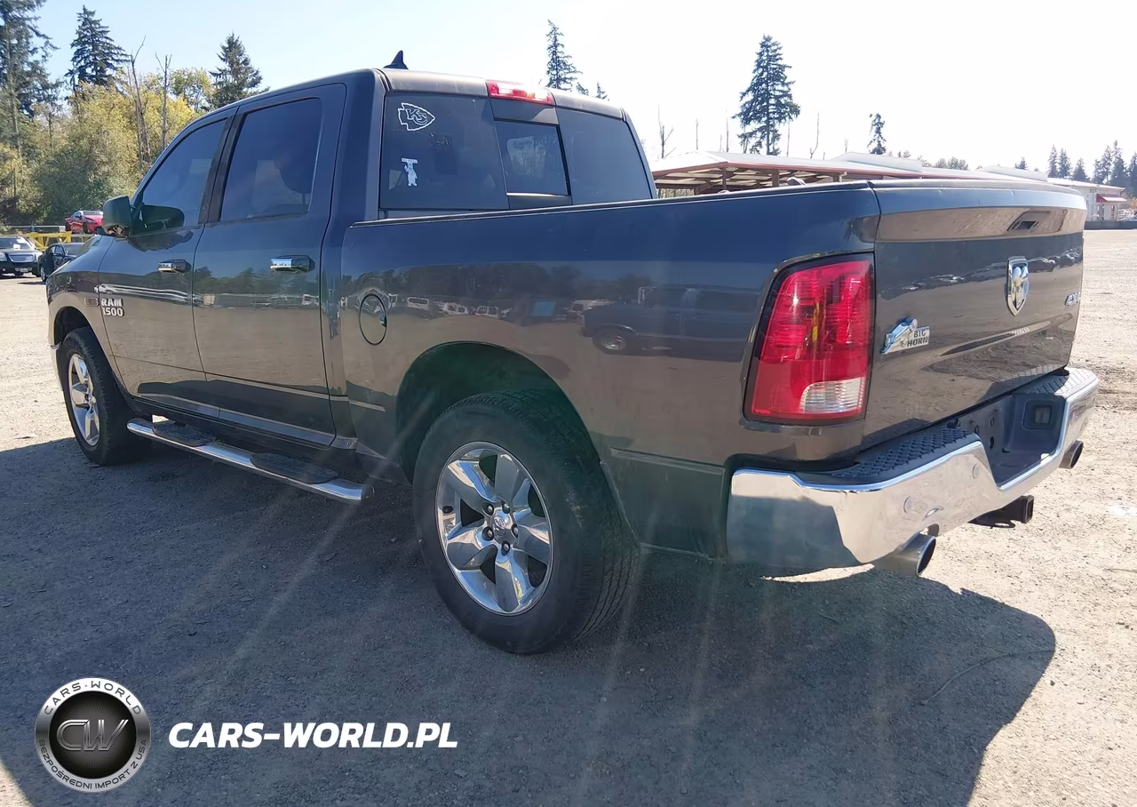 2015 Ram 1500 Big Horn VIN:1C6RR7LM4FS682180 - 3