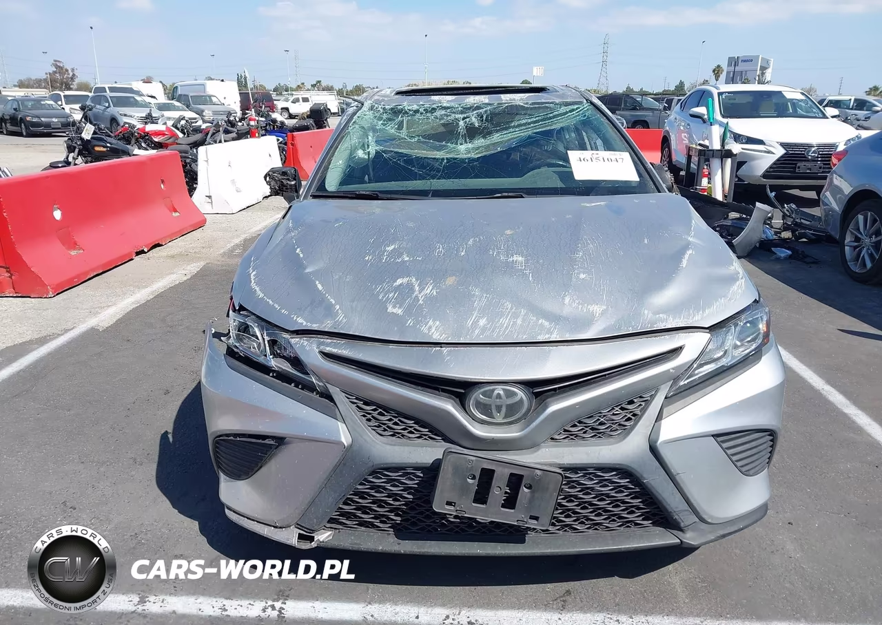 2019 Toyota Camry Se VIN:4T1B11HKXKU731768 - 15