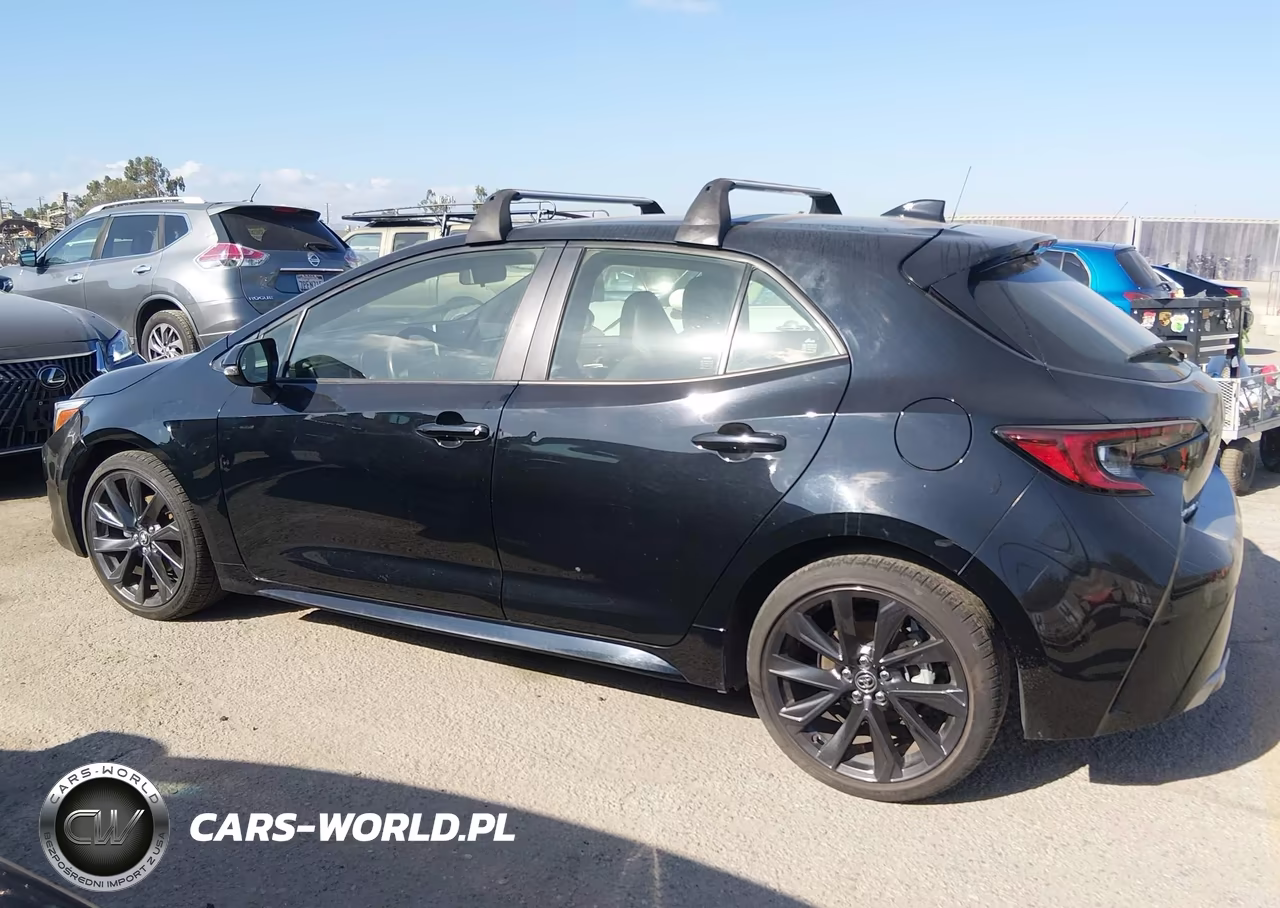 2023 Toyota Corolla Xse VIN:JTNC4MBE6P3197620 - 13