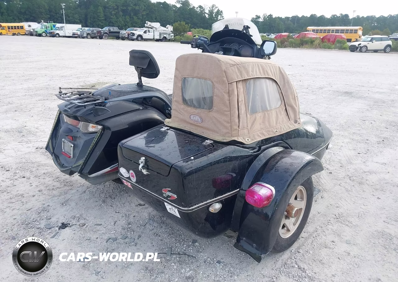 2013 Honda Gl1800 B VIN:JH2SC6811DK000641 - 4