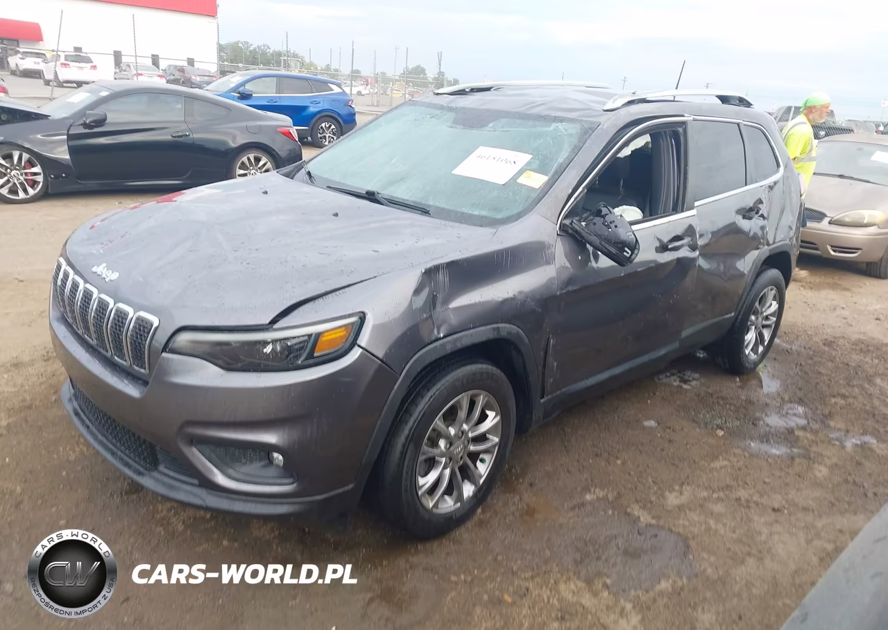 2019 Jeep Cherokee Latitude Plus Fwd VIN:1C4PJLLB8KD301475 - 2
