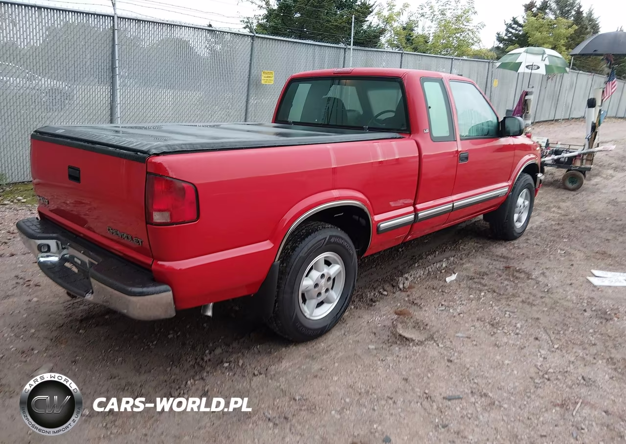 2000 Chevrolet S-10 Ls VIN:1GCDT19W6Y8274547 - 4