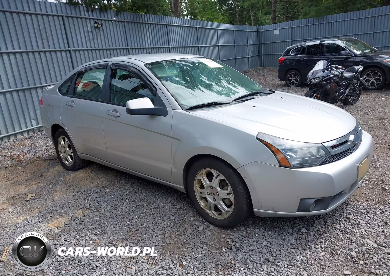 2009 Ford Focus Ses VIN:1FAHP36N59W204859 - 1