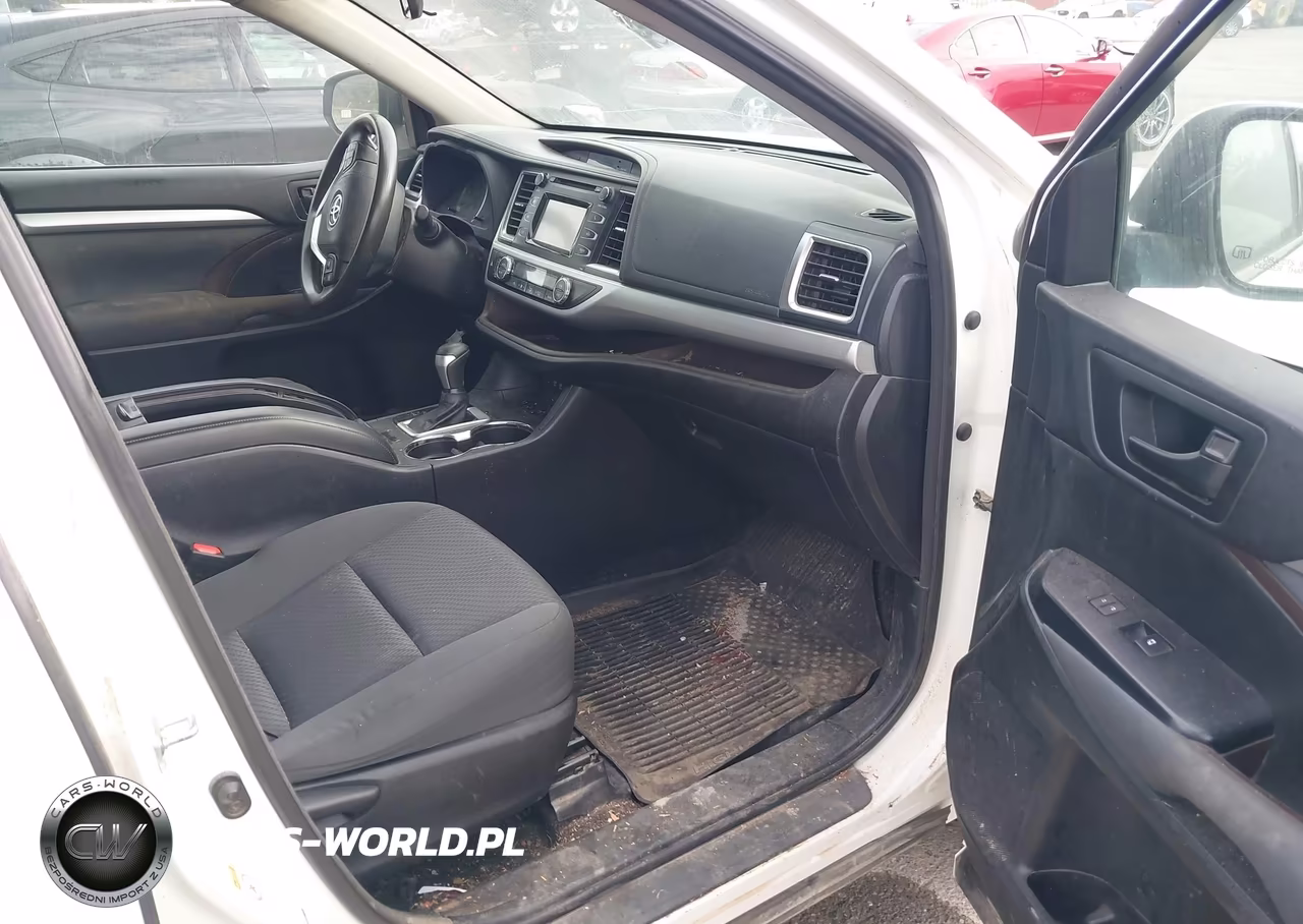 2017 Toyota Highlander Hybrid Le VIN:5TDBGRFH5HS024406 - 5