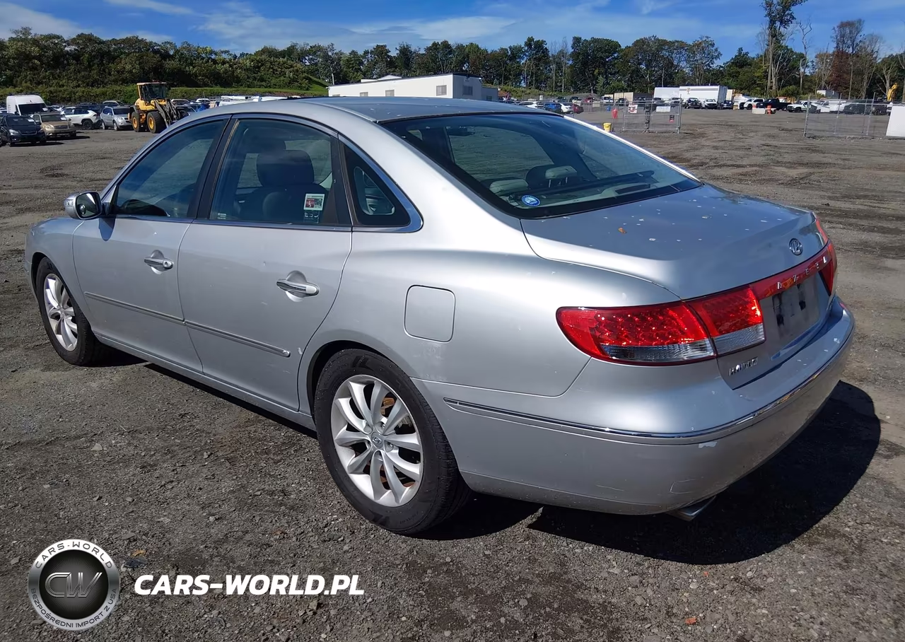 2007 Hyundai Azera Limited-Se VIN:KMHFC46F87A158705 - 3