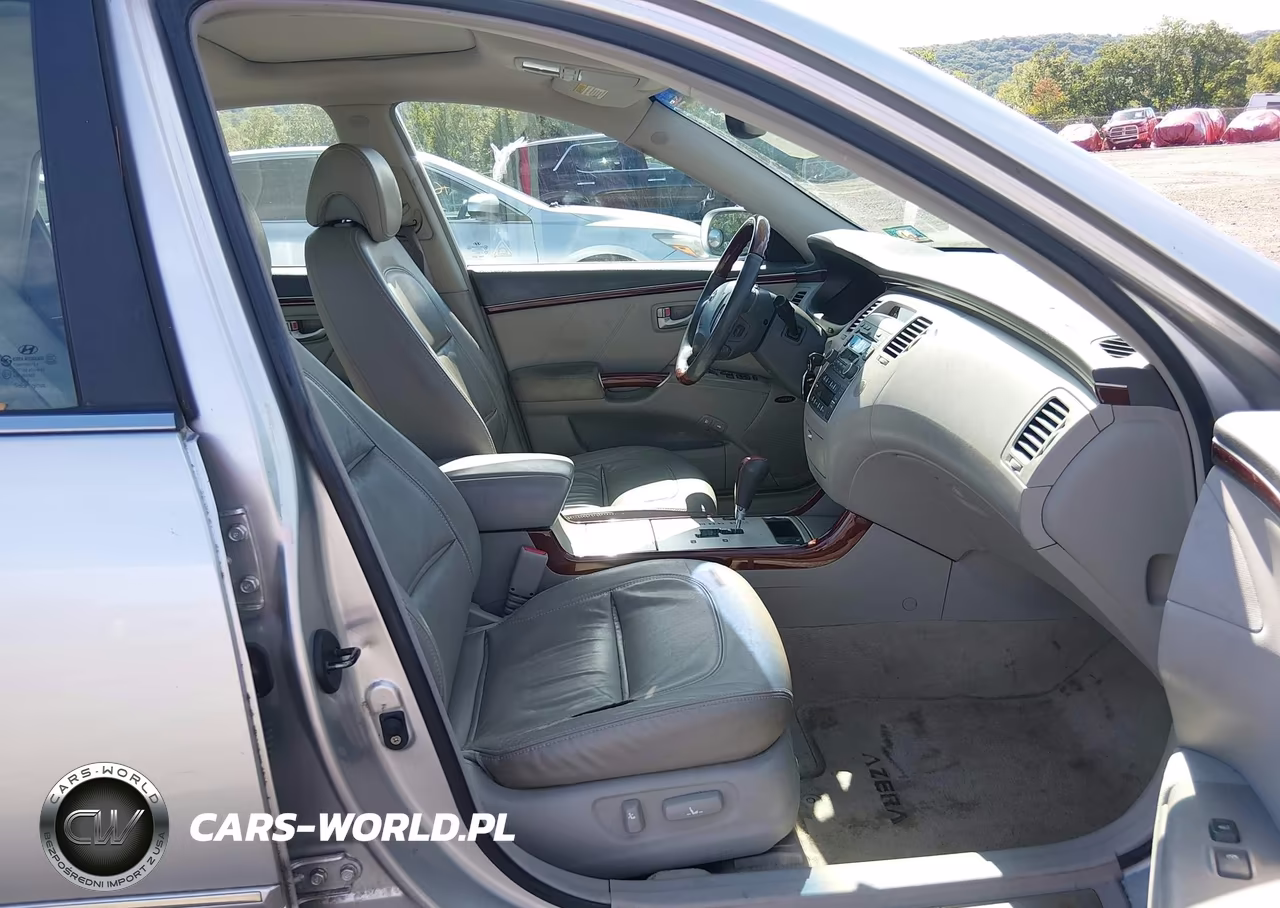 2007 Hyundai Azera Limited-Se VIN:KMHFC46F87A158705 - 5