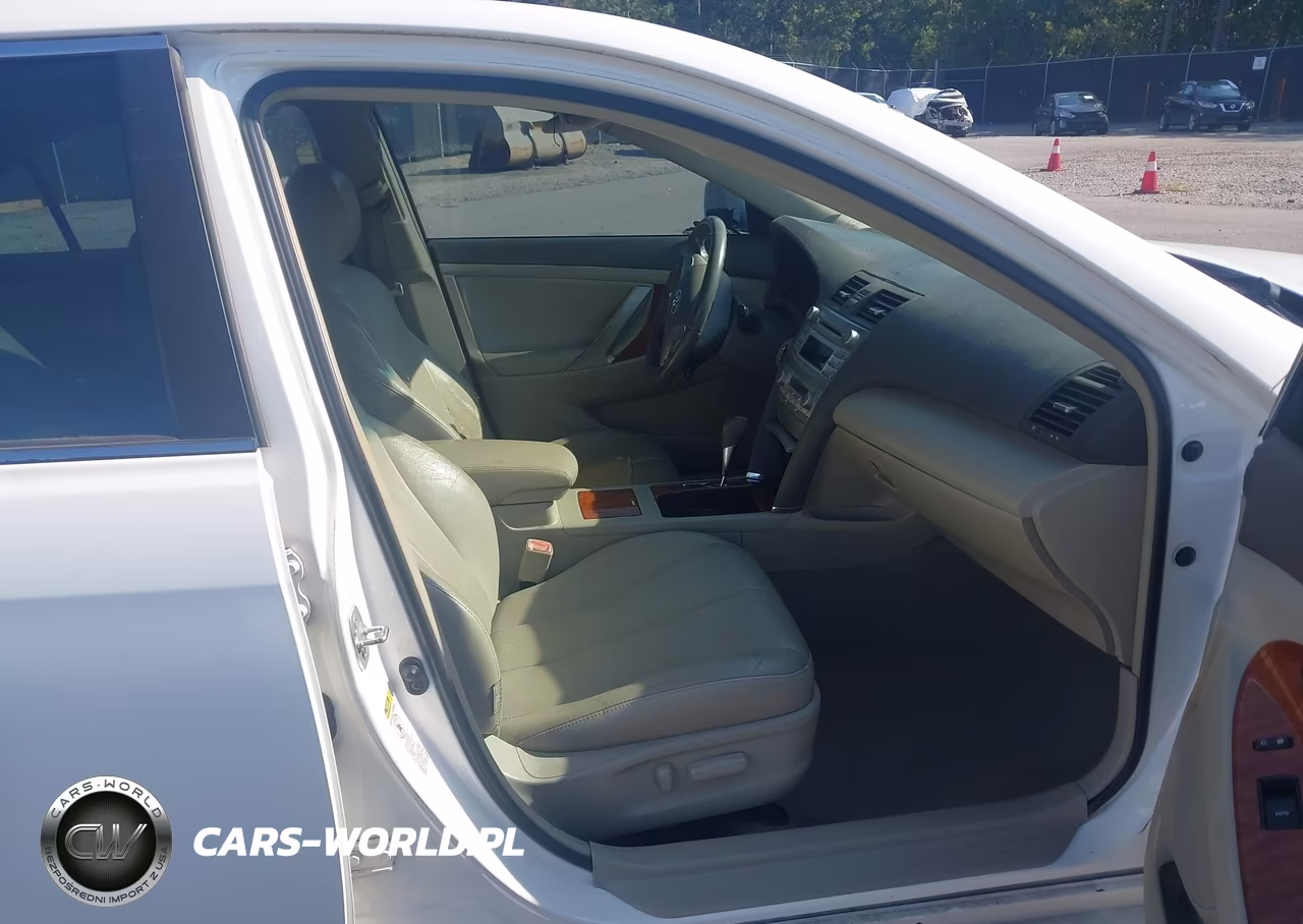2010 Toyota Camry Xle VIN:4T4BF3EK2AR028039 - 5