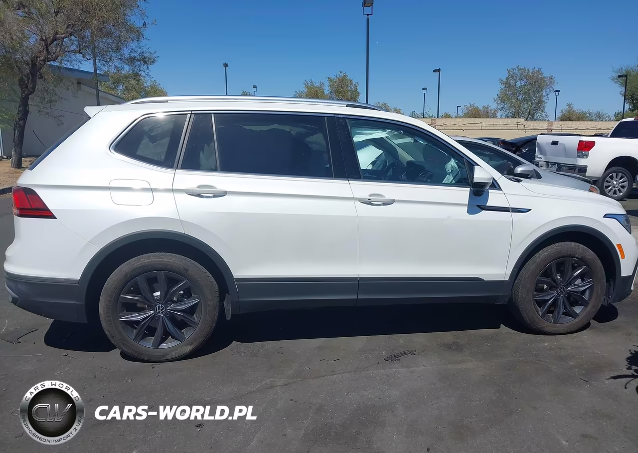 2023 Volkswagen Tiguan 2.0T Se VIN:3VV3B7AX7PM105946 - 13