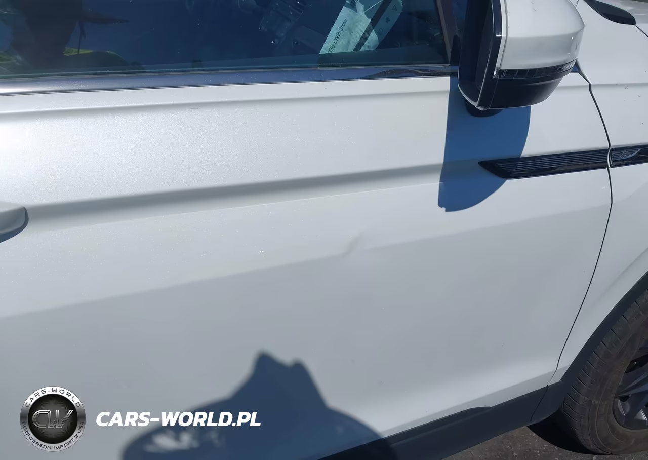 2023 Volkswagen Tiguan 2.0T Se VIN:3VV3B7AX7PM105946 - 17