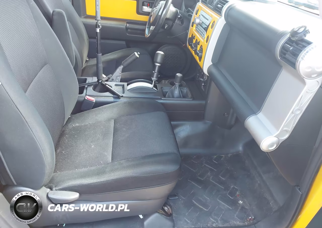 2008 Toyota Fj Cruiser Base VIN:JTEBU11F08K017897 - 5