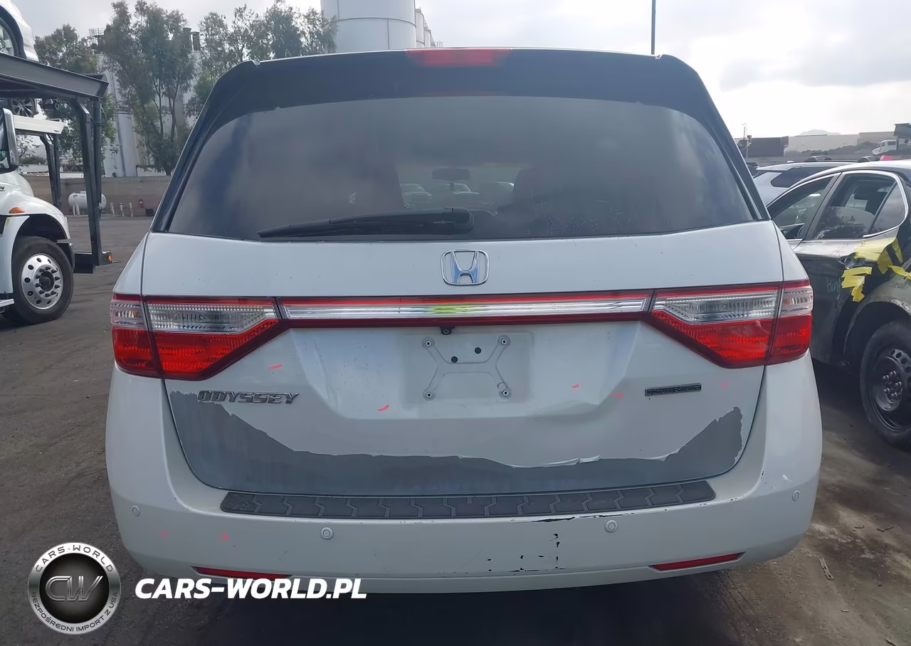 2012 Honda Odyssey Touring-Touring Elite VIN:5FNRL5H92CB073200 - 17