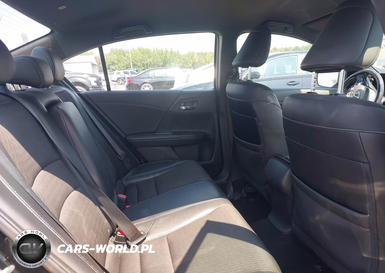 2017 Honda Accord Sport VIN:1HGCR2F58HA004645 - 8