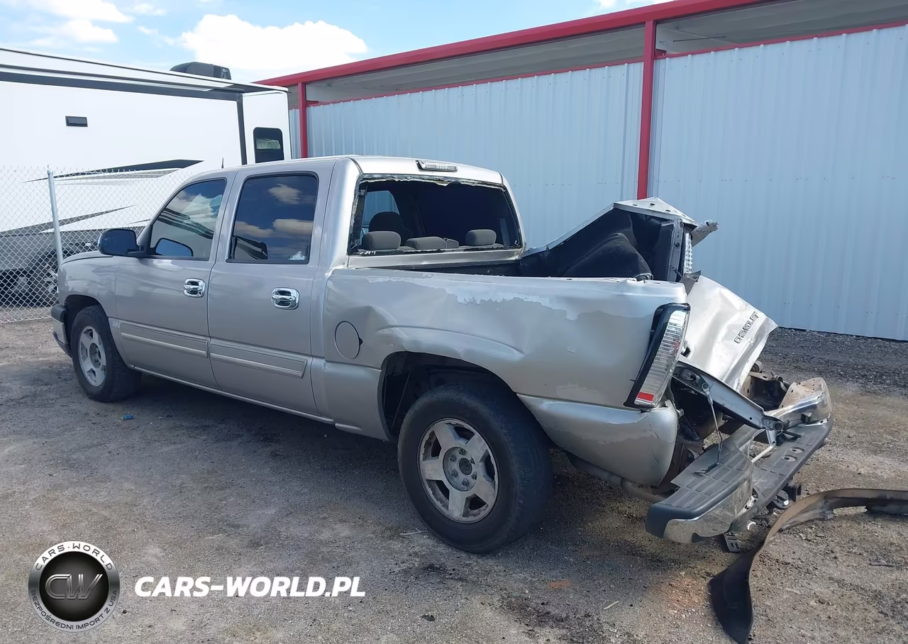 2005 Chevrolet Silverado 1500 Ls VIN:2GCEC13T051182657 - 3