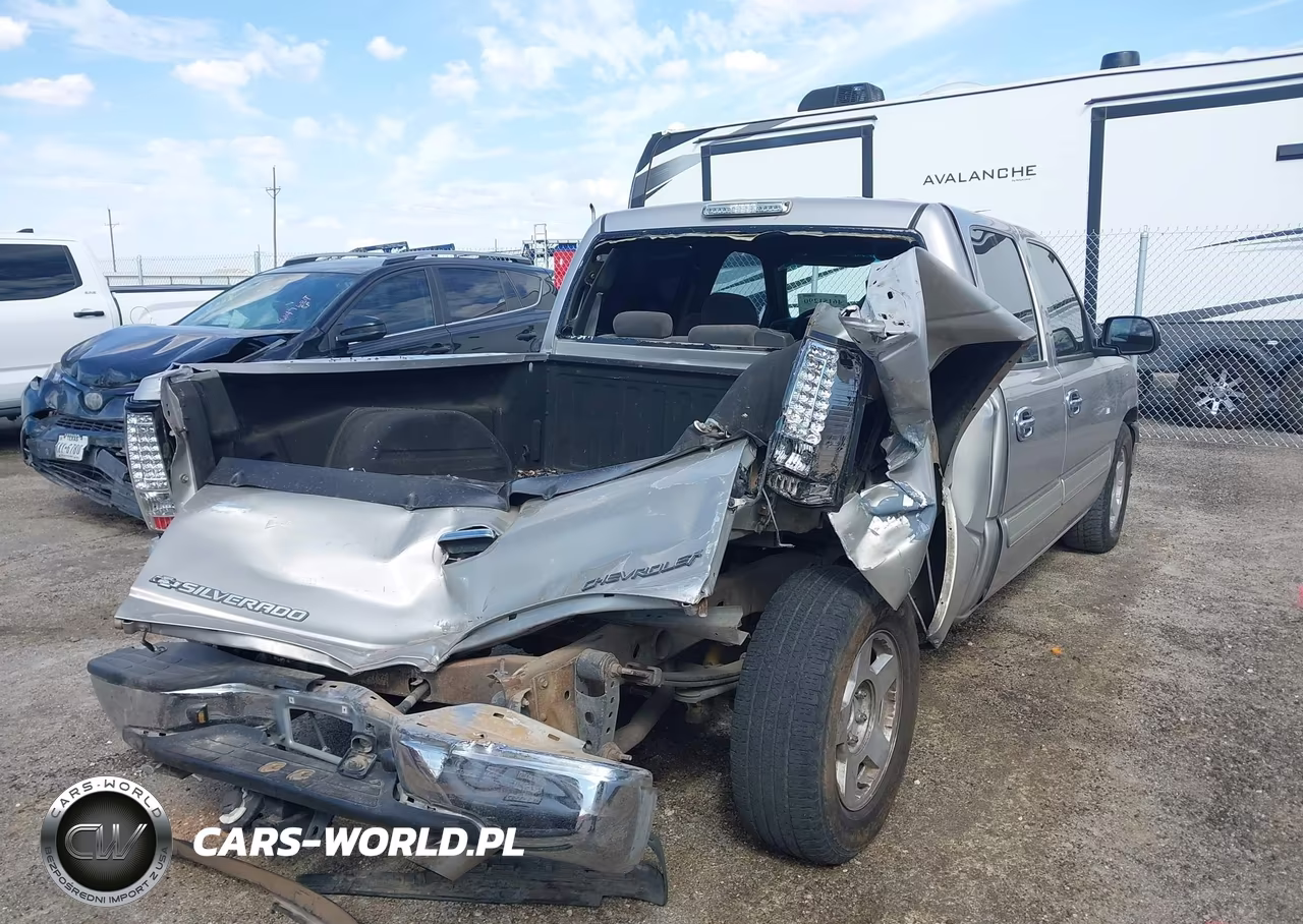 2005 Chevrolet Silverado 1500 Ls VIN:2GCEC13T051182657 - 4