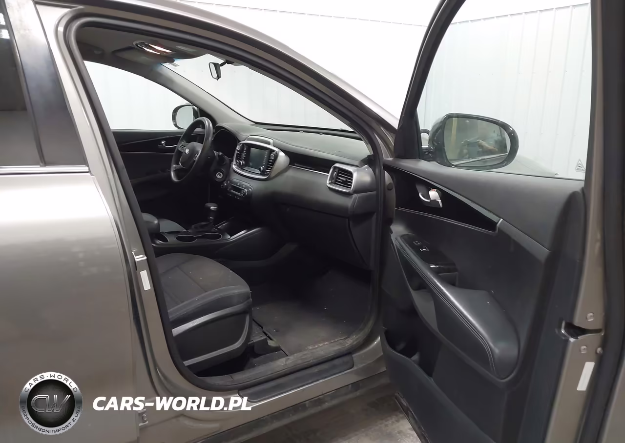 2019 Kia Sorento 3.3L Lx VIN:5XYPGDA58KG521010 - 5