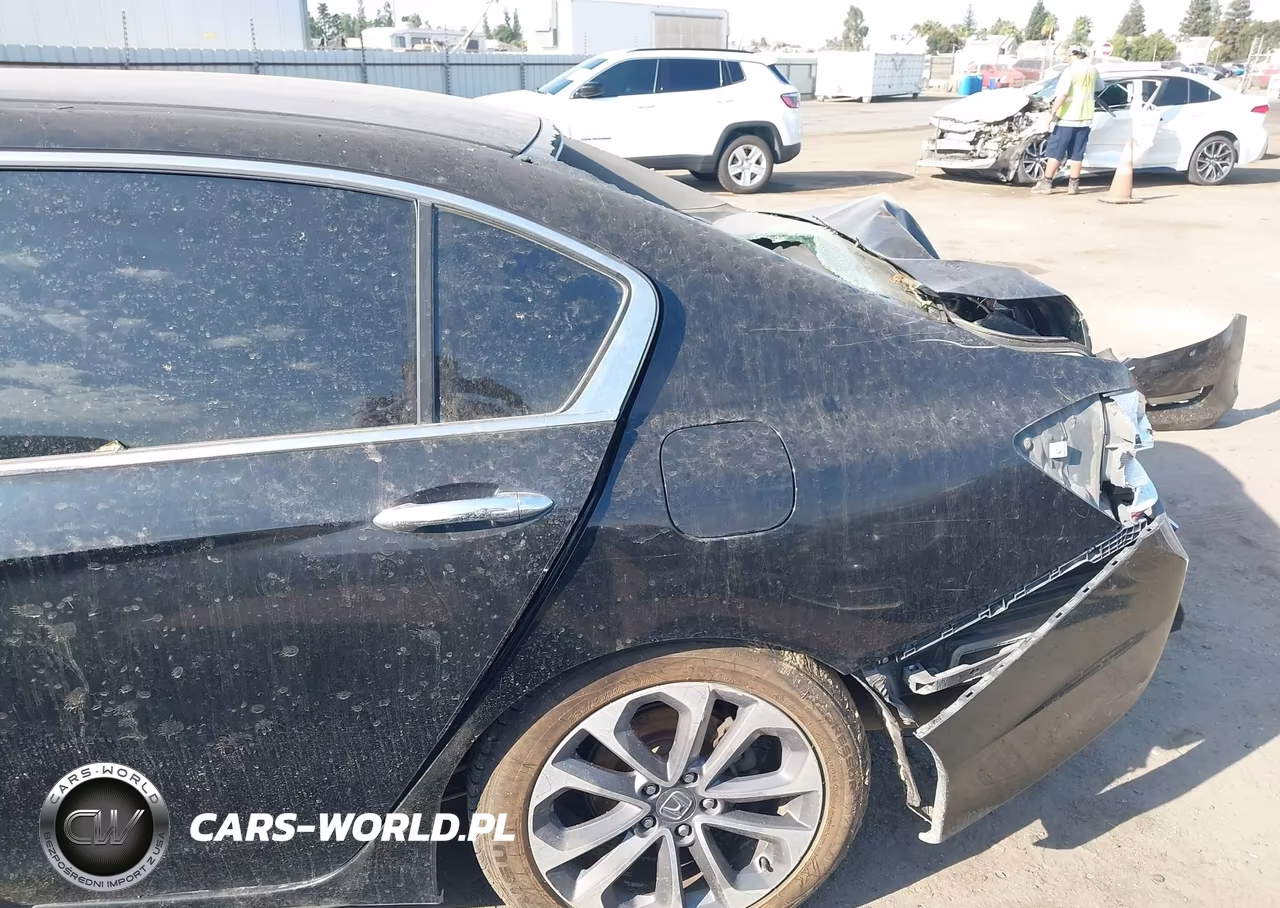 2013 Honda Accord Sport VIN:1HGCR2F58DA184879 - 14
