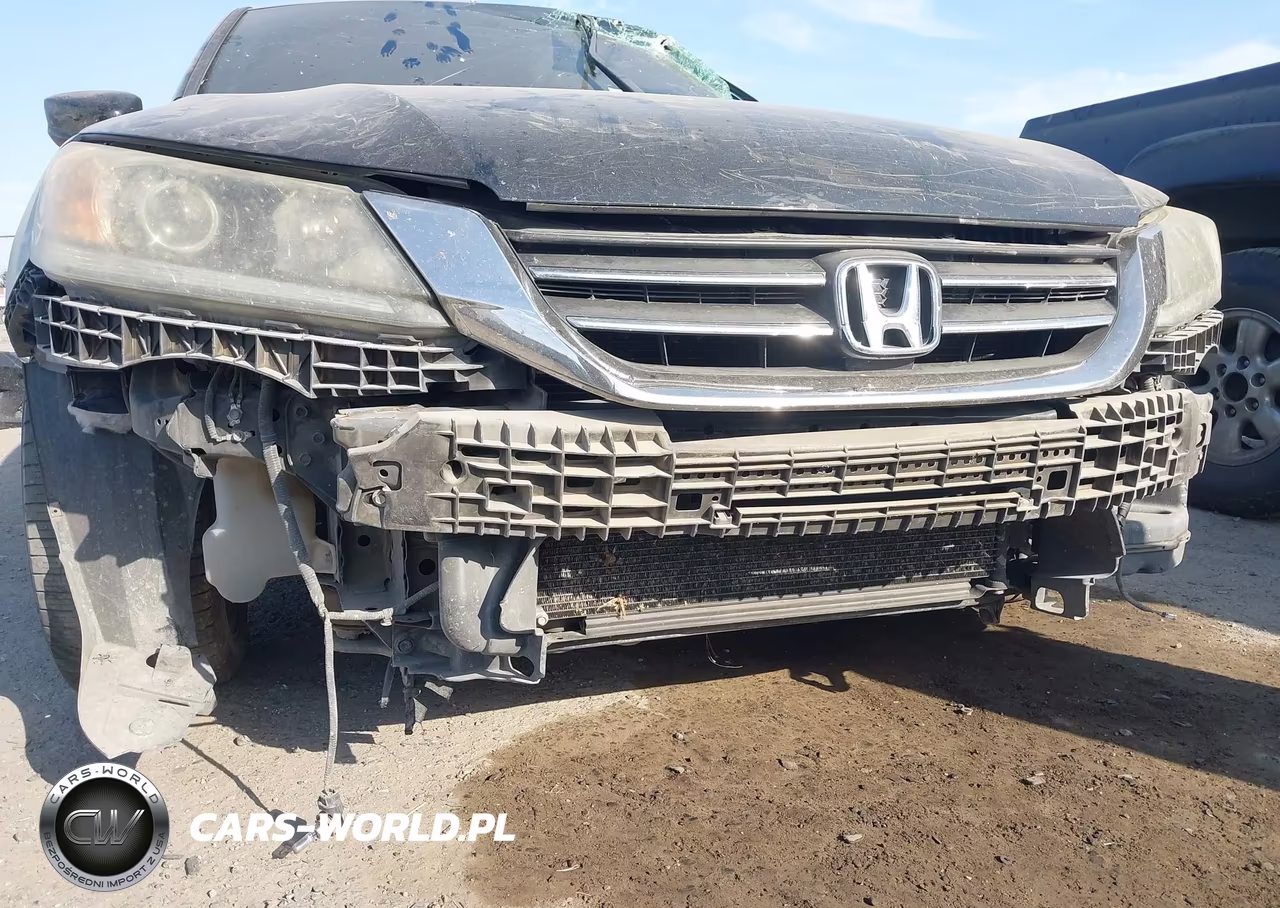 2013 Honda Accord Sport VIN:1HGCR2F58DA184879 - 17