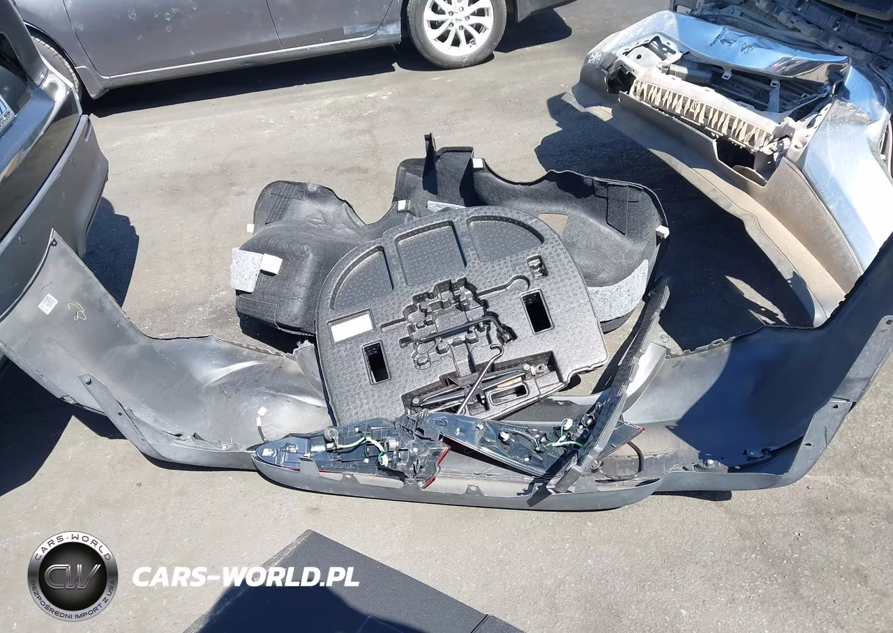 2019 Toyota Camry Le VIN:4T1B11HK6KU792941 - 12