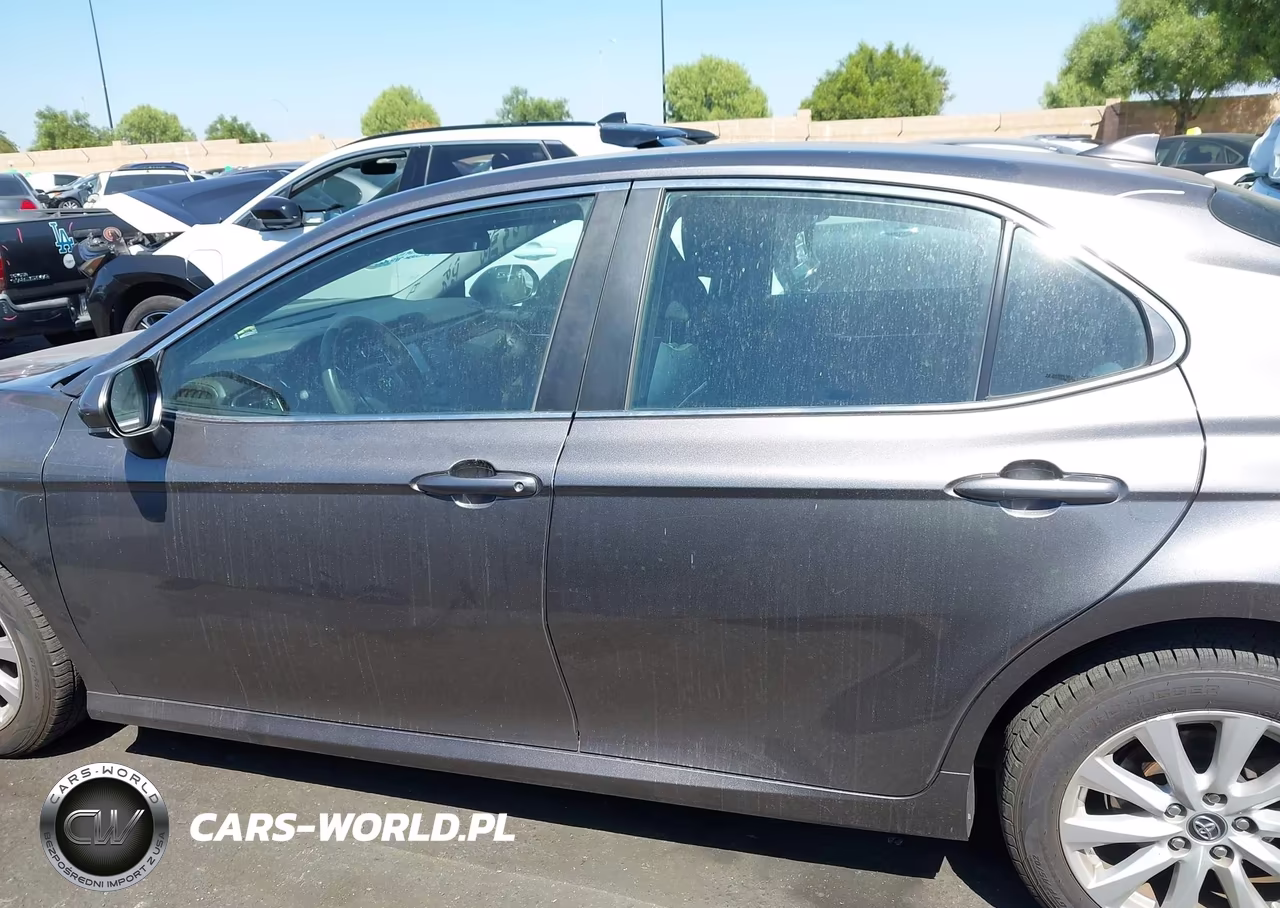2019 Toyota Camry Le VIN:4T1B11HK6KU792941 - 15