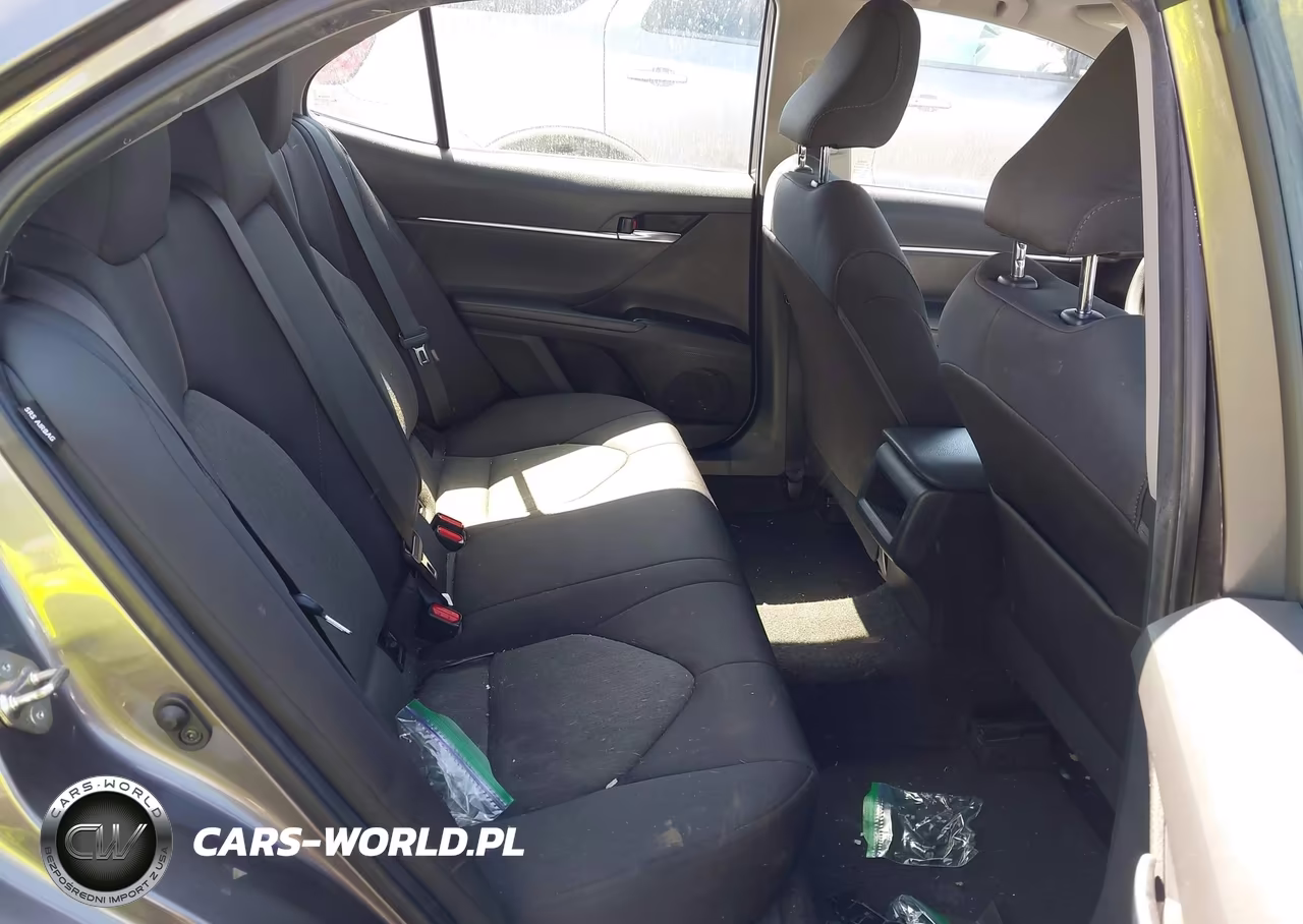 2019 Toyota Camry Le VIN:4T1B11HK6KU792941 - 8