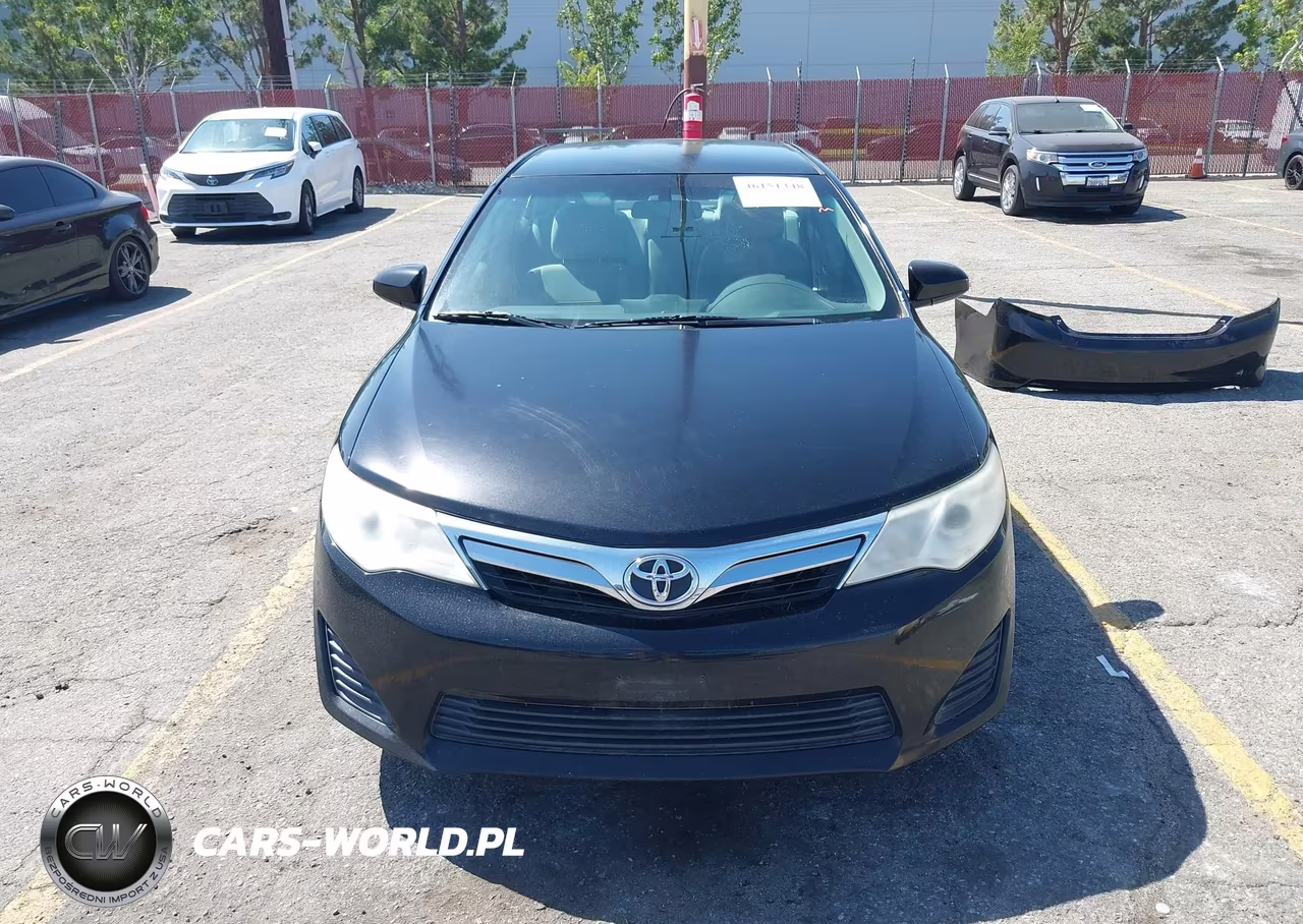 2014 Toyota Camry Le VIN:4T4BF1FK6ER392358 - 13