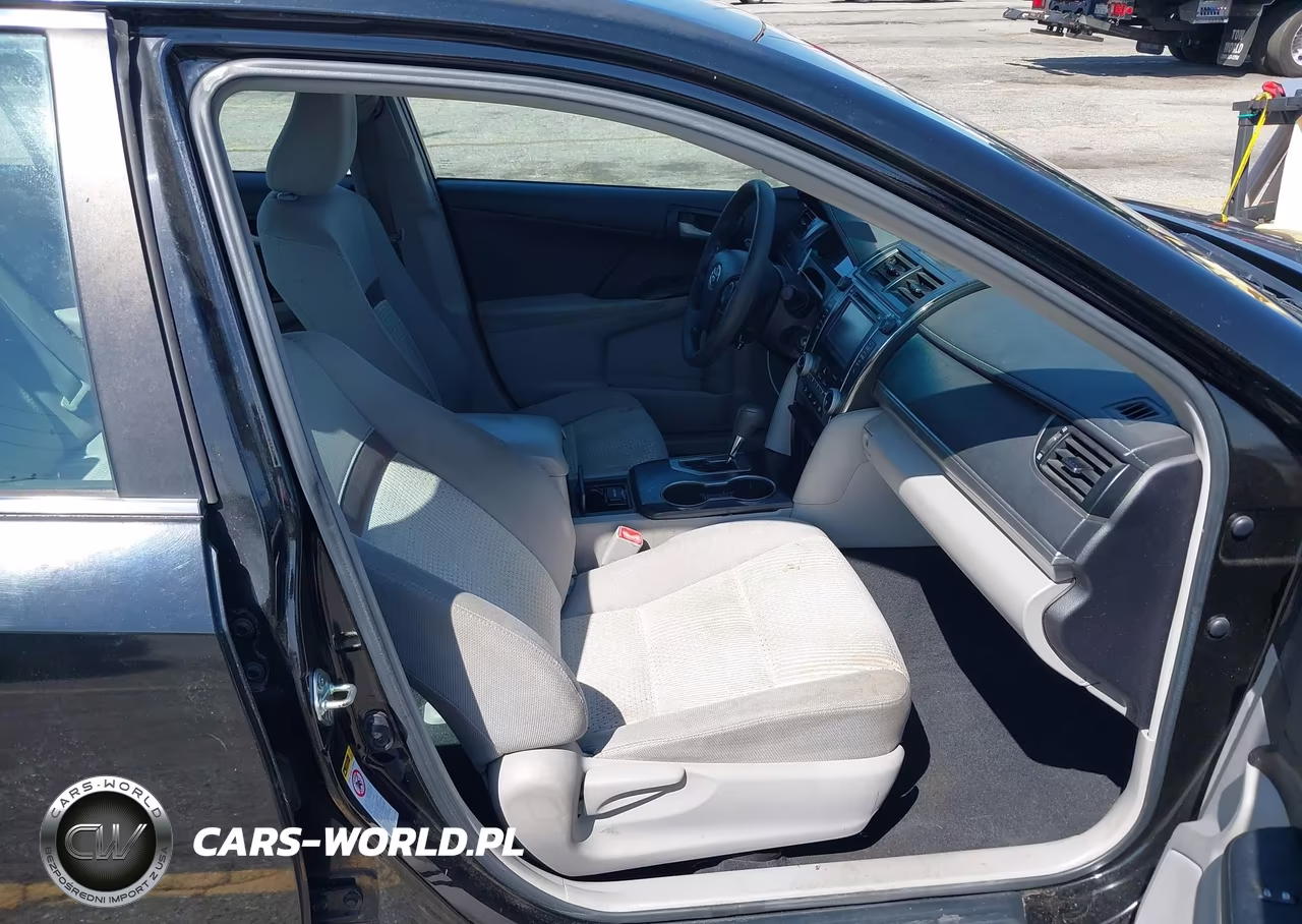 2014 Toyota Camry Le VIN:4T4BF1FK6ER392358 - 5