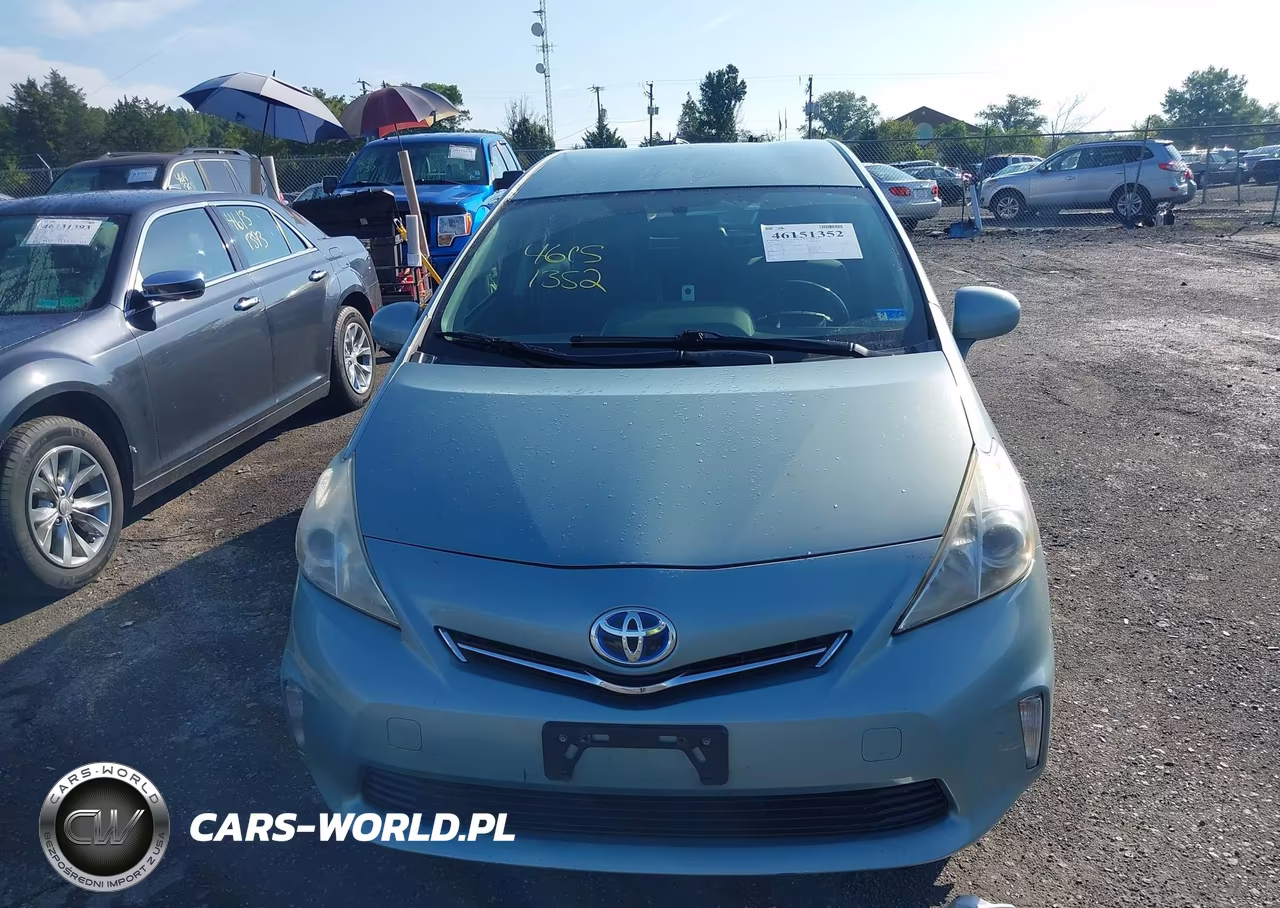 2013 Toyota Prius V Three VIN:JTDZN3EU2D3272723 - 12
