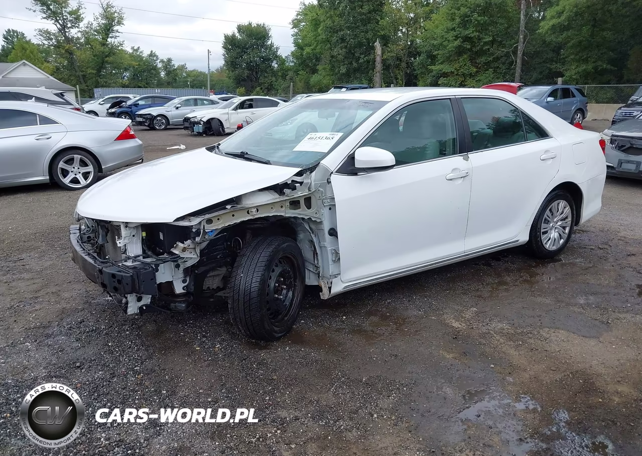 2014 Toyota Camry Le VIN:4T4BF1FK7ER380414 - 2
