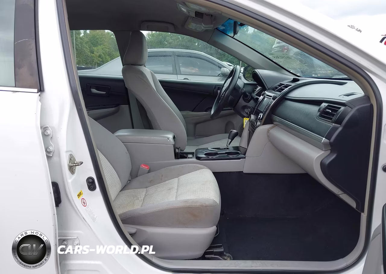 2014 Toyota Camry Le VIN:4T4BF1FK7ER380414 - 5