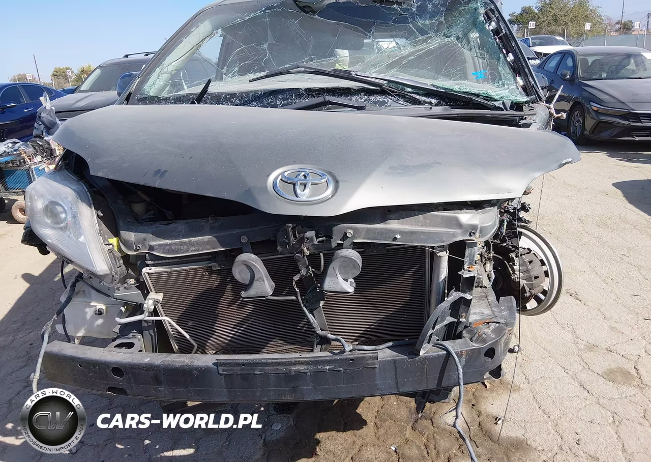 2013 Toyota Sienna Xle V6 8 Passenger VIN:5TDYK3DC2DS403659 - 17