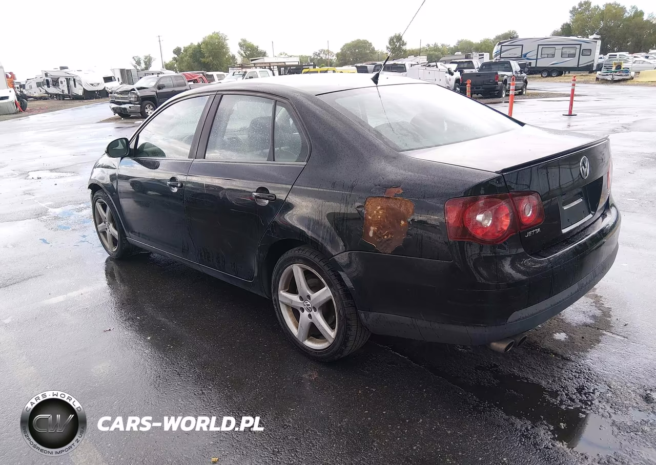 2010 Volkswagen Jetta Limited Edition VIN:3VWAZ7AJ2AM094016 - 3