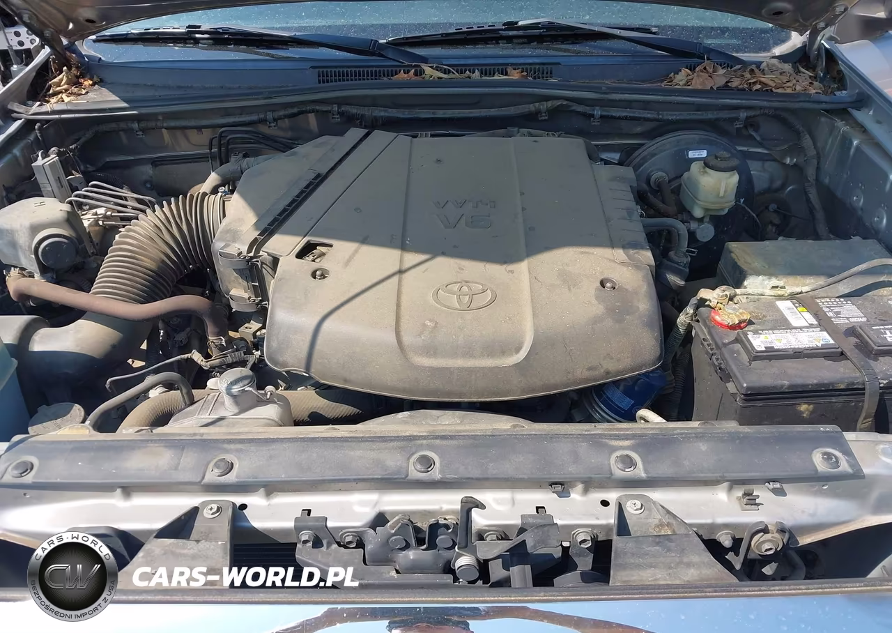 2015 Toyota Tacoma Prerunner V6 VIN:5TFJU4GNXFX082093 - 10