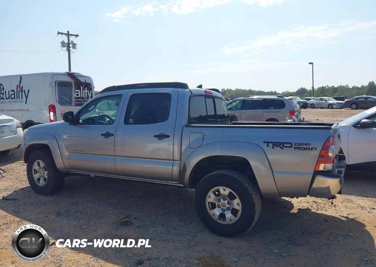 2015 Toyota Tacoma Prerunner V6 VIN:5TFJU4GNXFX082093 - 14