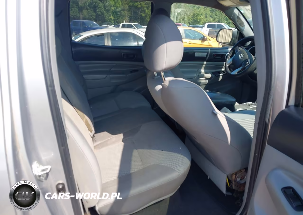 2015 Toyota Tacoma Prerunner V6 VIN:5TFJU4GNXFX082093 - 8