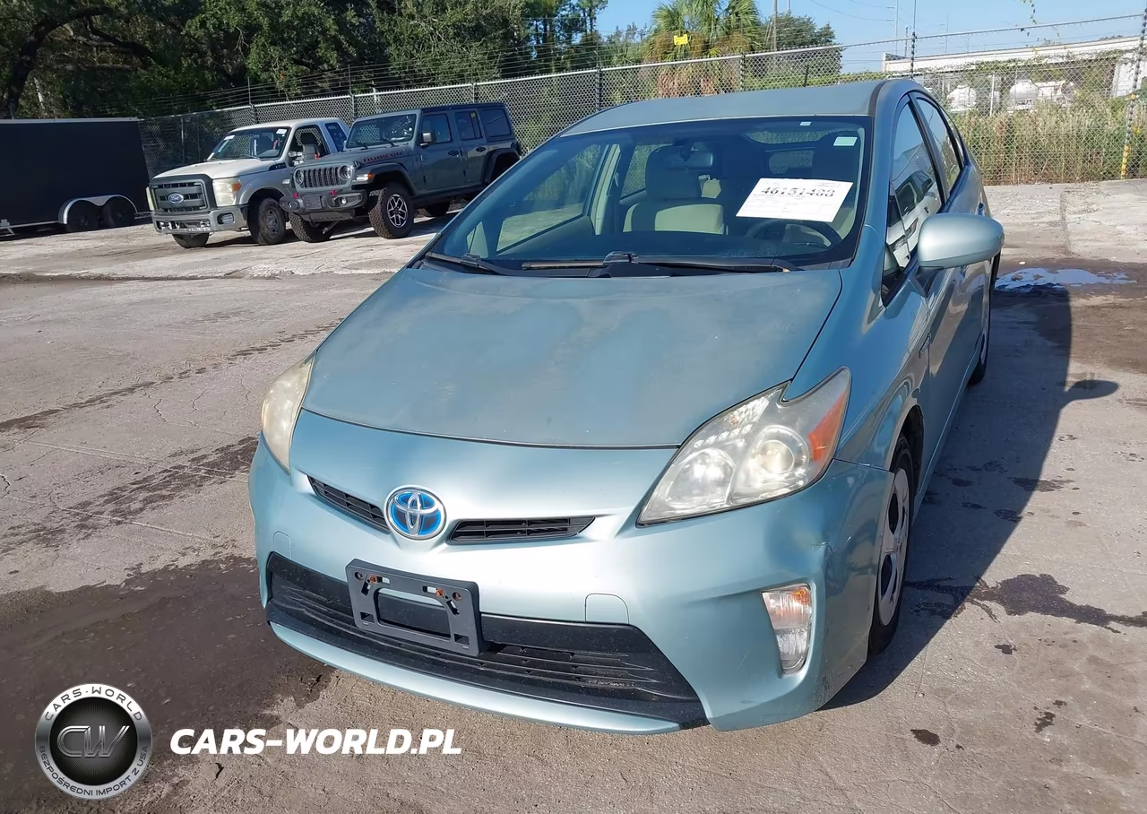 2014 Toyota Prius Three VIN:JTDKN3DU9E1757408 - 6