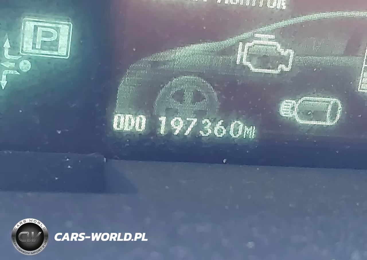 2014 Toyota Prius Three VIN:JTDKN3DU9E1757408 - 7