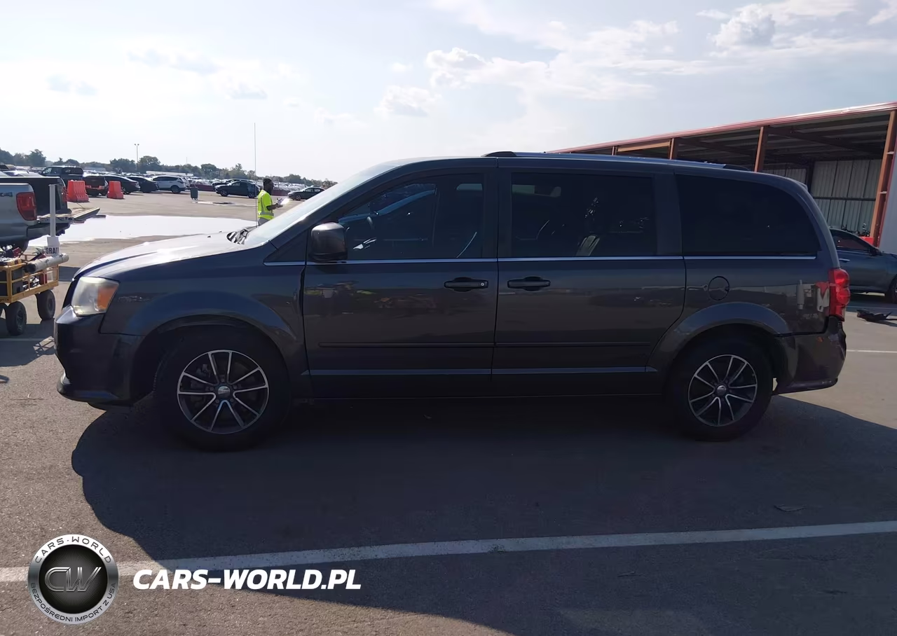 2017 Dodge Grand Caravan Sxt VIN:2C4RDGCG5HR673087 - 13