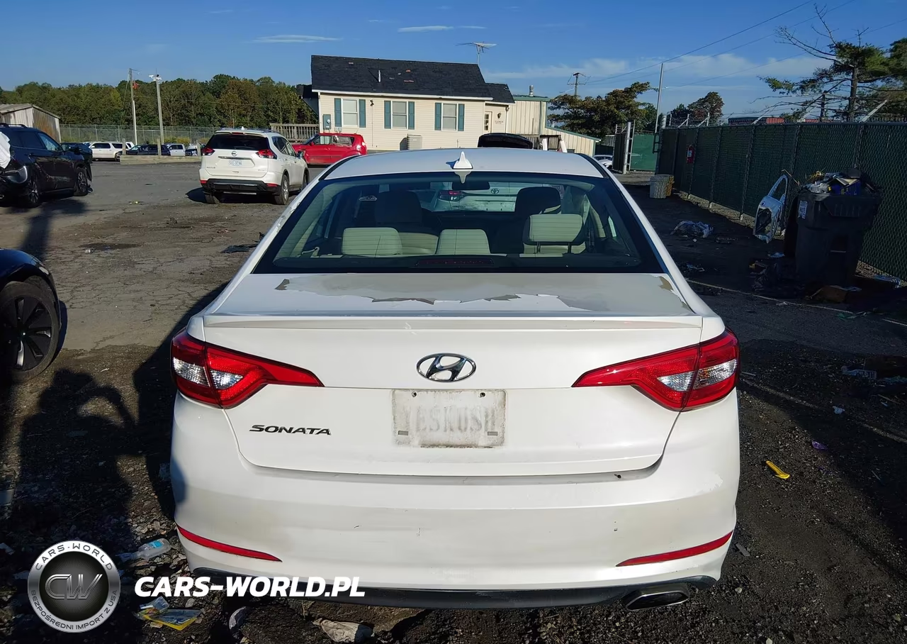 2015 Hyundai Sonata Se VIN:5NPE24AF8FH146121 - 16