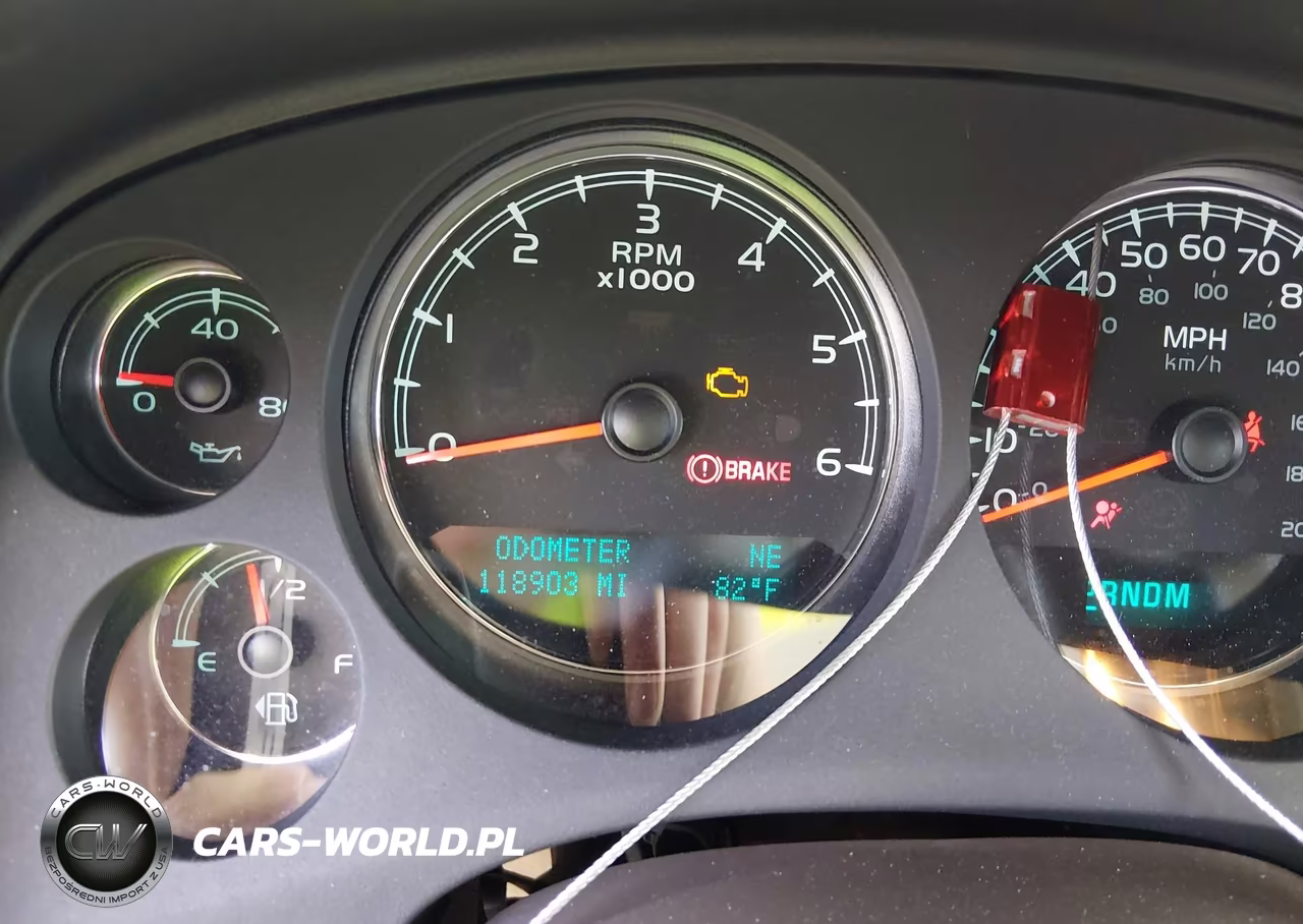 2013 Chevrolet Tahoe Ls VIN:1GNSCAE00DR265055 - 15