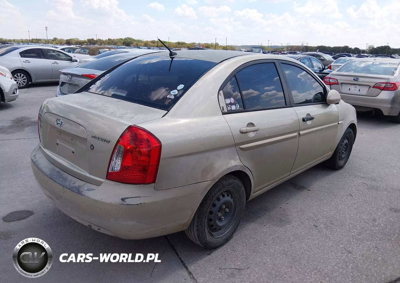 2006 Hyundai Accent Gls VIN:KMHCN46C56U027232 - 4