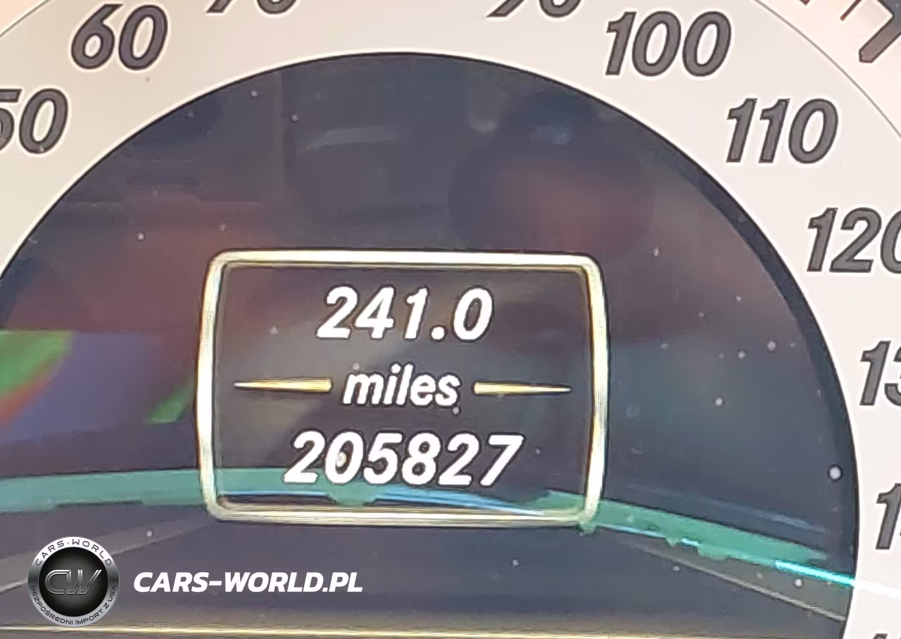 2012 Mercedes-Benz C 300 Luxury 4Matic-Sport 4Matic VIN:WDDGF8BB5CA615187 - 12