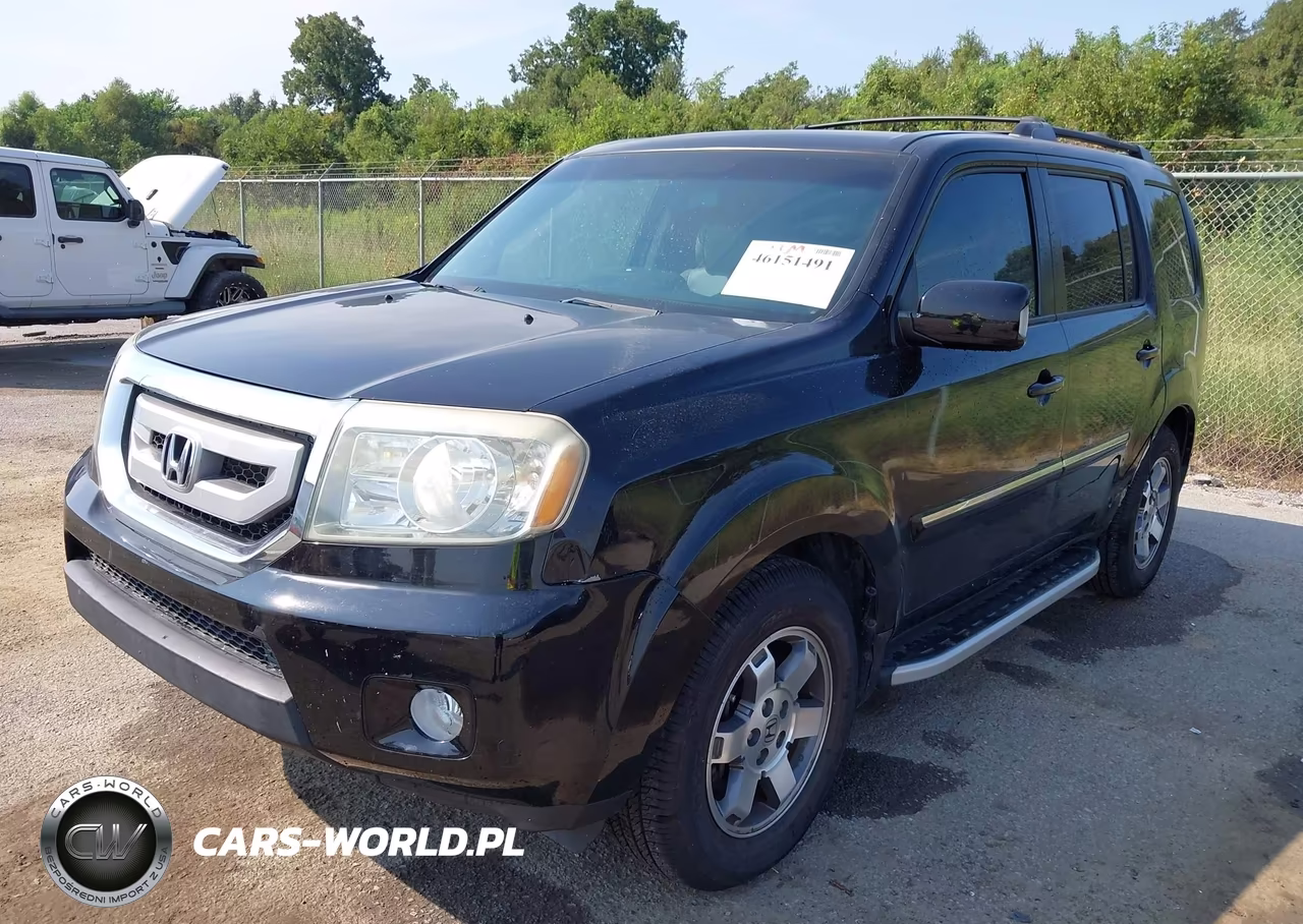 2011 Honda Pilot Touring VIN:5FNYF3H93BB052104 - 2