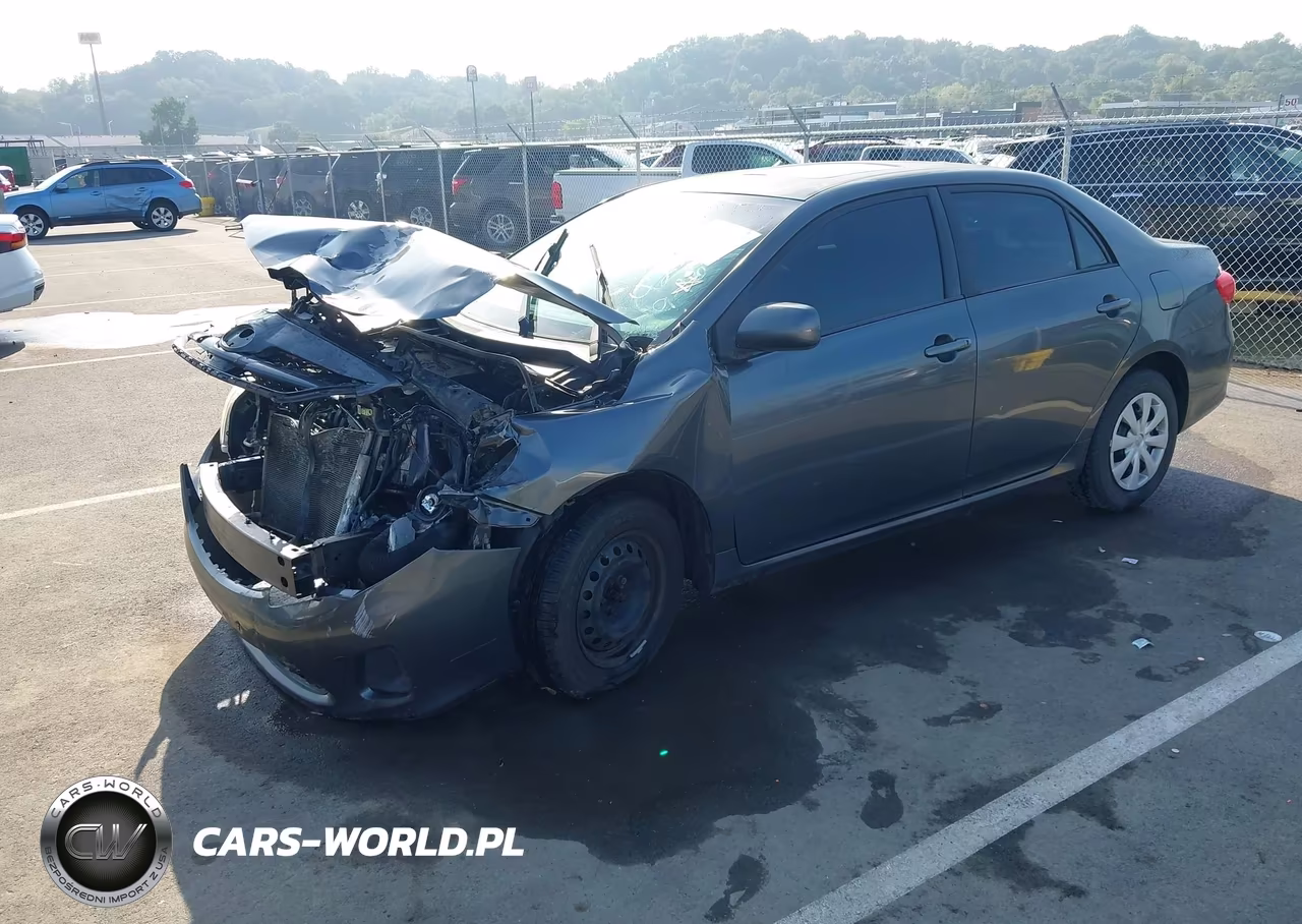 2011 Toyota Corolla Le VIN:2T1BU4EE2BC597136 - 2
