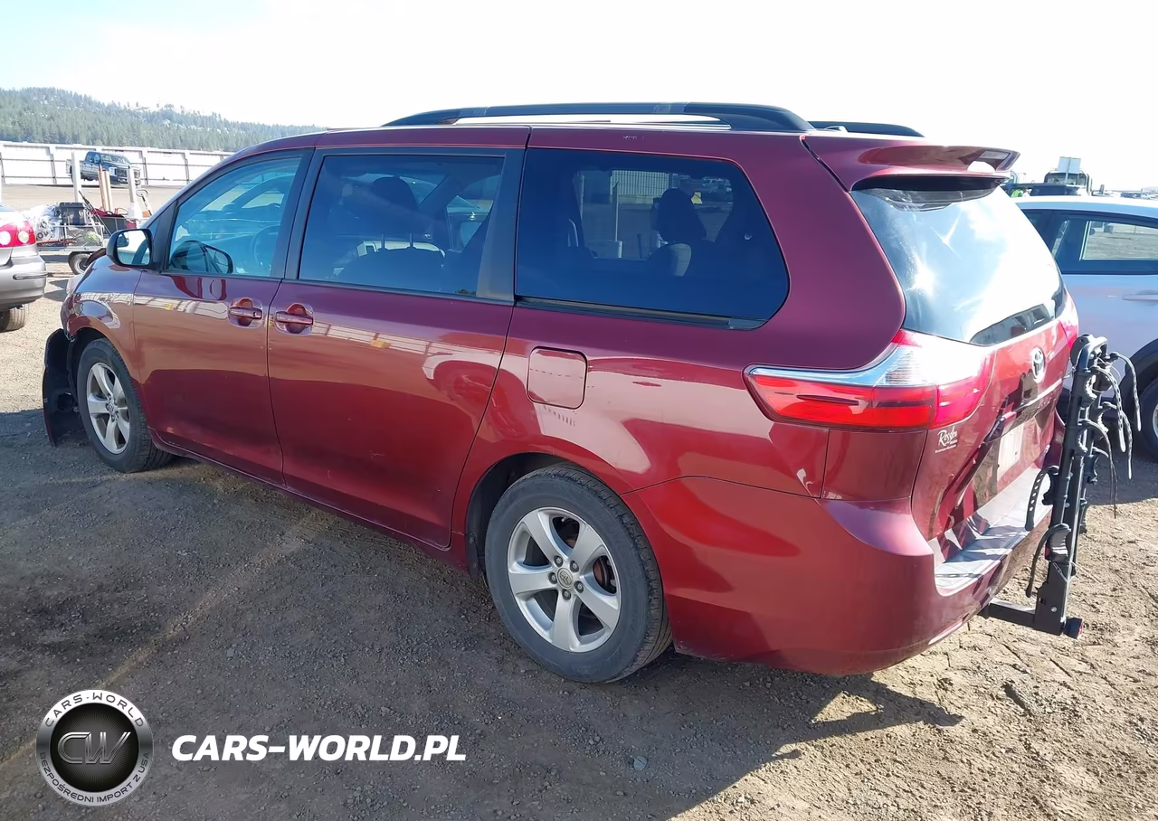 2015 Toyota Sienna Le 8 Passenger VIN:5TDKK3DC6FS534442 - 3