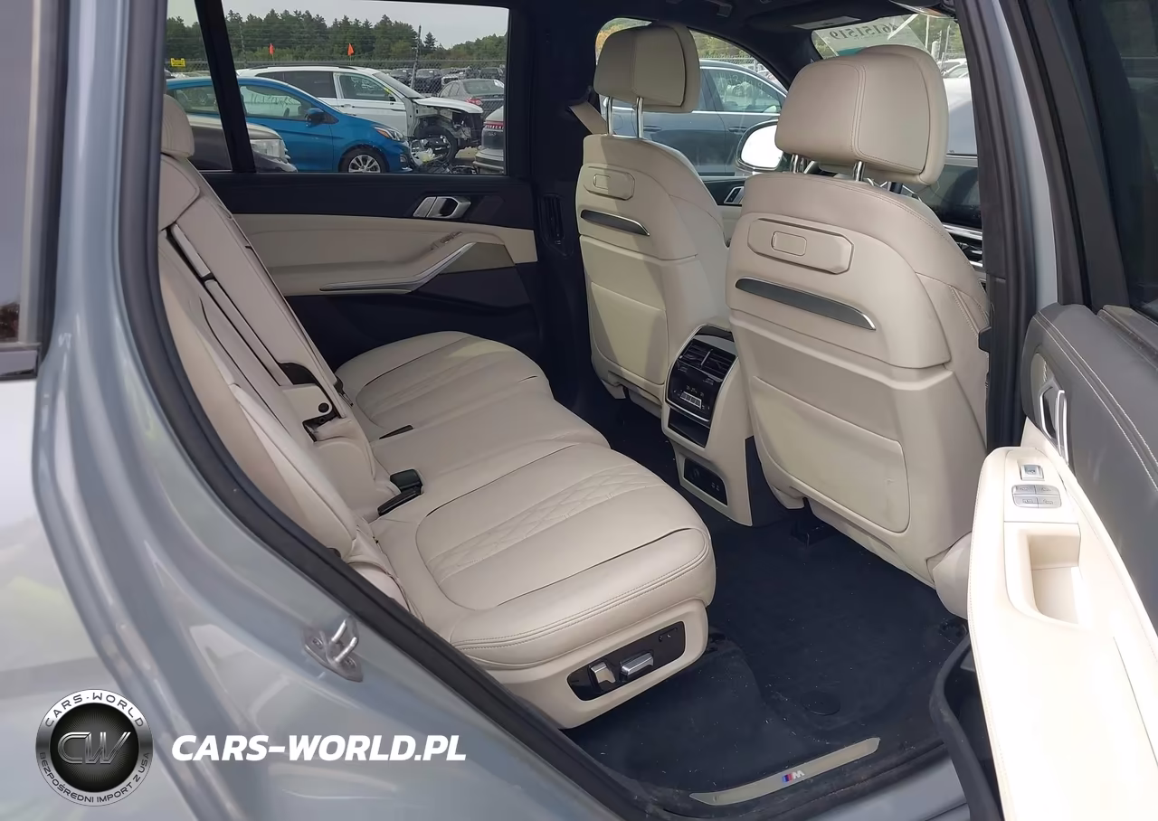 2024 BMW X7 xDrive40I VIN:5UX23EM0XR9U59986 - 8