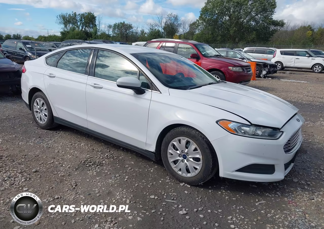 2014 Ford Fusion S – zdjęcie 1 z 11