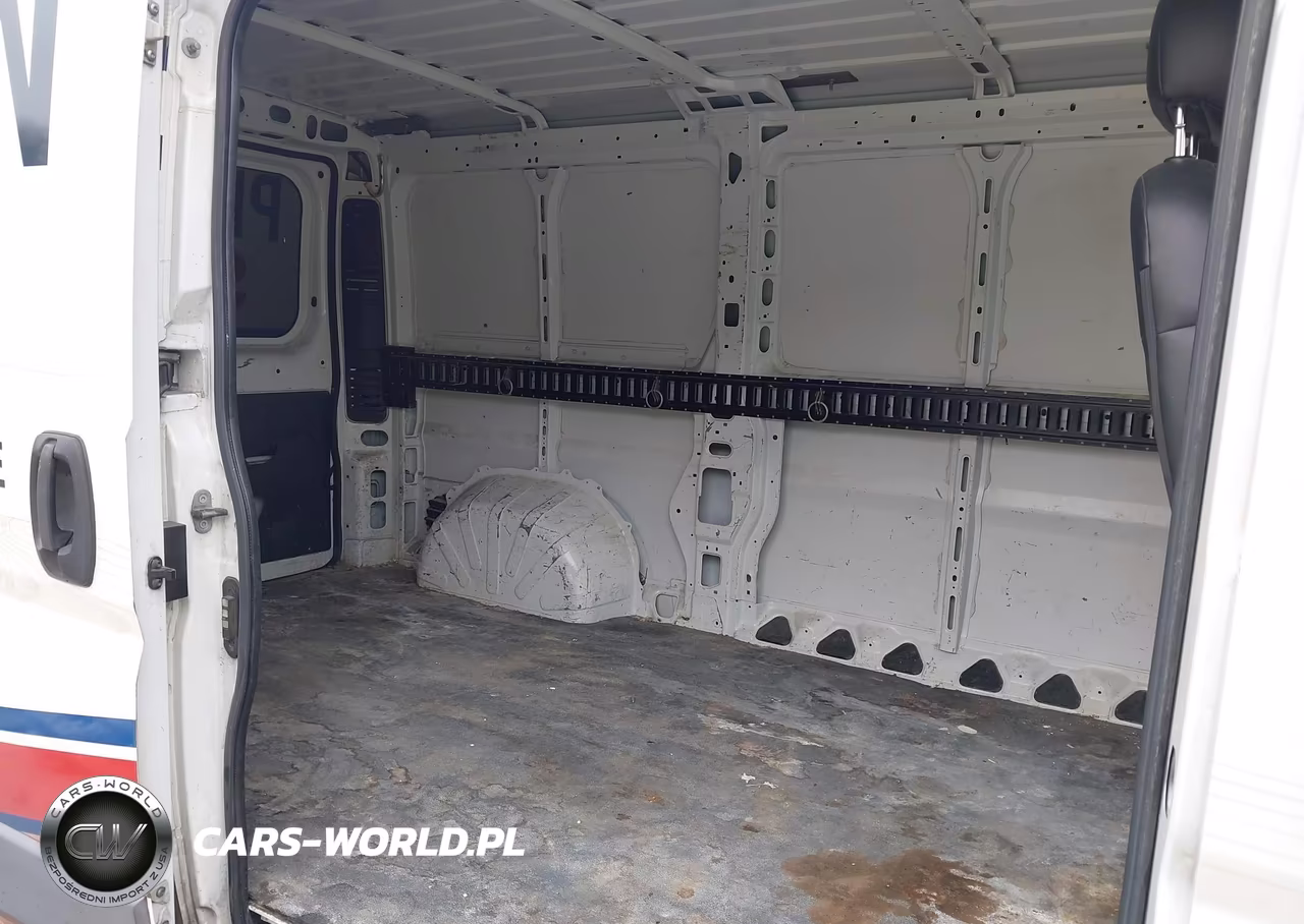 2015 Ram Promaster 1500 Low Roof VIN:3C6TRVAG7FE514673 - 8